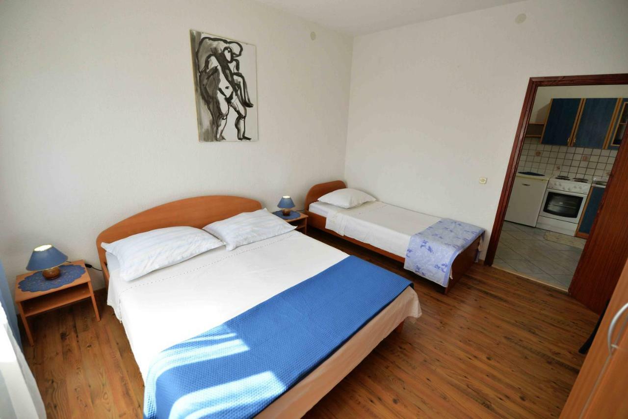 Apartment Zena Murter Exteriör bild